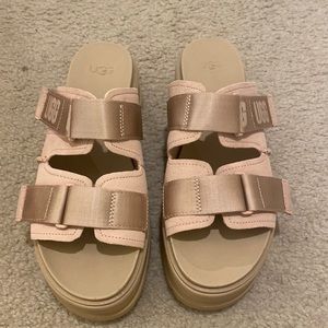 Ugg Clem suade sandals